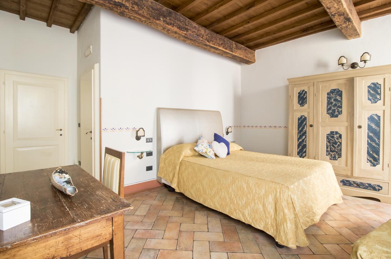 Baldovino Di Monte Bed and Breakfast Monte San Savino Zewnętrze zdjęcie